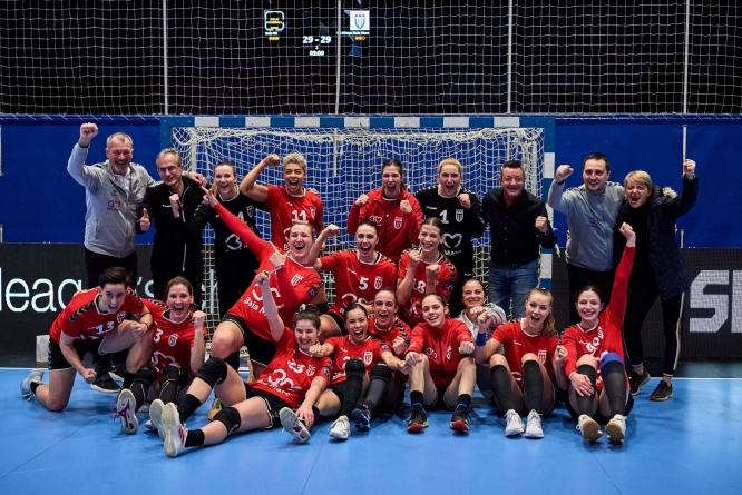 Handbal Cupe Europene România: Minaur Baia Mare acum este singurul club continental care are în prezent în acest sezon două echipe calificate în primele patru!