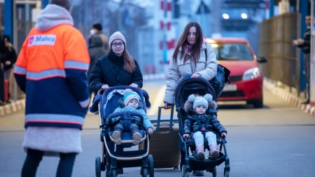 Situația la frontiera nordică: Și în Maramureș în continuare putem vorbi despre activitate dinamică!1037 ucraineni au sosit în țară în 24 ore pe la PTF Sighet!