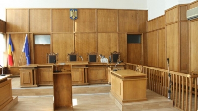 Grefierii din cadrul Tribunalului Maramureș au inițiat azi un protest spontan