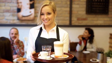 Își doresc să muncească: Acum în Maramureș avem aproape 400 cetățeni ucraineni care sunt angajați cu acte în regulă! Suntem pe locul al doilea în țara noastră!