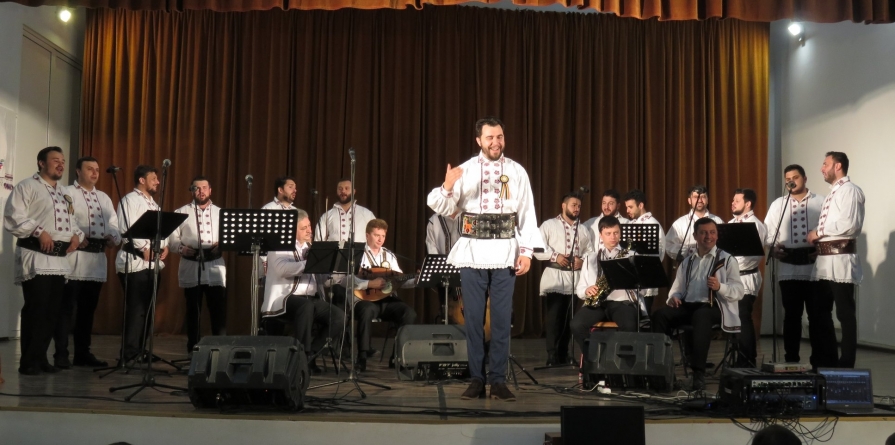 În Baia Mare: Concert extraordinar de folclor susținut de Corala Bărbătească Armonia din Constanța