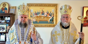 PS Iustin, la hram, împreună cu Arhiepiscopul Ortodox Român din State, la Catedrala Mitropolitană, Chicago: Sfinții Împărați sunt modele pentru toți creștinii!