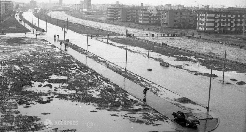 Special DirectMM: Retro Meteo: Forța în Maramureș a cetățenilor din 1970 și mobilizarea generală au salvat un pod vestit băimărean din calea apei catastrofice!