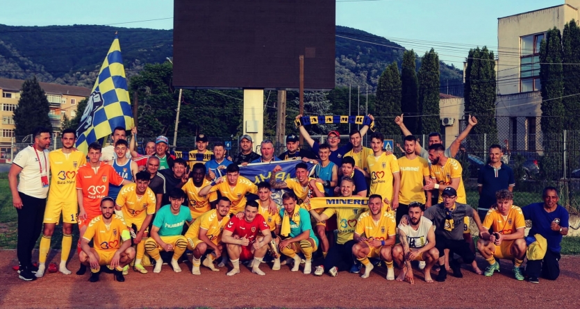 Fotbal Liga2 Baraj Promovare: Minaur Baia Mare a câștigat lejer și acum este aproape de a juca „finala”. Iată programul echipei noastre în prezent!