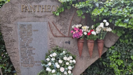 Semnificație aparte:5 Mai este Ziua Artistului Plastic Băimărean. În 2016 s-a marcat special ziua! S-a inaugurat un Pantheon în cimitirul reformat!