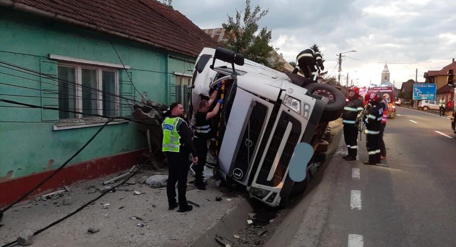 Șoferul care a provocat accidentul mortal în Seini a fost reținut; E din Ucraina și are 33 de ani