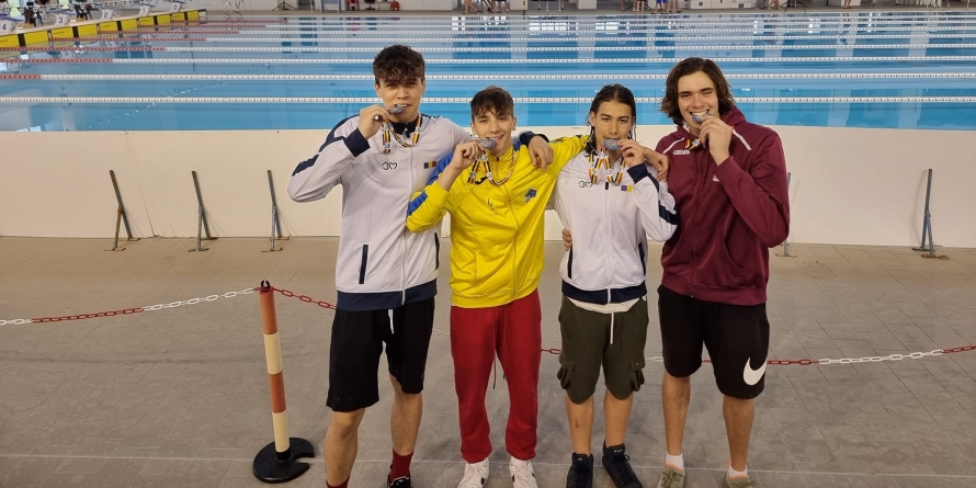 Performanță: Maramureșeni pe podium la Cupa României Înot (Seniori, Tineret, Juniori) de la Târgoviște