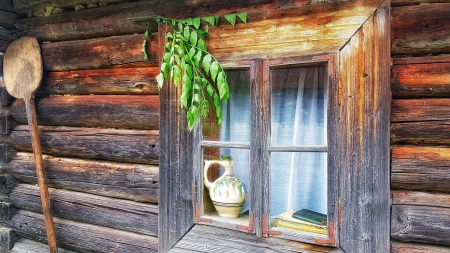 „În ziua de Rusalii se înstruță casele, porțile, cu ramuri verzi de paltin sau de frasin, de stejar, de tei sau de ce s-o fi găsit prin sate, ca să fie oamenii bine și feriți de tăte relele”