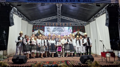 Tineri maramureșeni premiați la Festivalul Internațional de Folclor “Mugurelul” de la Dorohoi