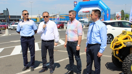 ÎN ACEST WEEKEND – AUTO SHOW MARAMUREȘ: Expoziție de mașini noi, în parcarea Baia Mare Value Centre