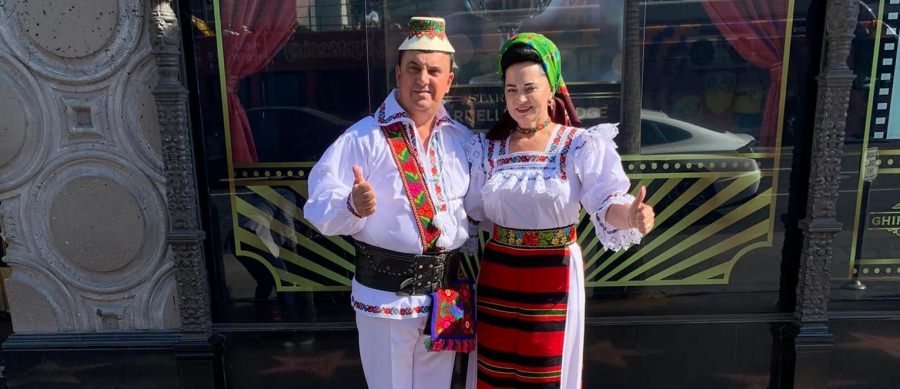 În semn de apreciere: 2 mari artiști din Maramureș au stea pe Aleea Celebrităților Hollywood! Florentina și Petre Giurgi, reacția lor încântătoare!