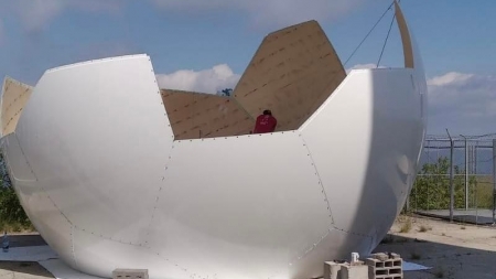 Străjer la 1307 înălțime: Pe cupola Maramureșului se realizează o serie de lucrări importante! Radarul de pe Vârf Igniș beneficiază de modernizare!