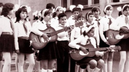 Special DirectMM: Retro 1Iunie: Și în Maramureș Ziua Copilului aducea mulțimea de serbări speciale, în care liderii și cei mici erau protagoniștii!