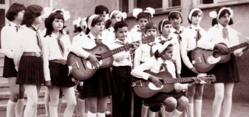 Special DirectMM: Retro 1Iunie: Și în Maramureș Ziua Copilului aducea mulțimea de serbări speciale, în care liderii și cei mici erau protagoniștii!