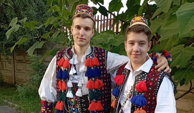 Doi elevi maramureșeni au obținut premii la Olimpiada „Meșteșuguri Artistice Tradiționale”, aflată la a XXV-a ediție