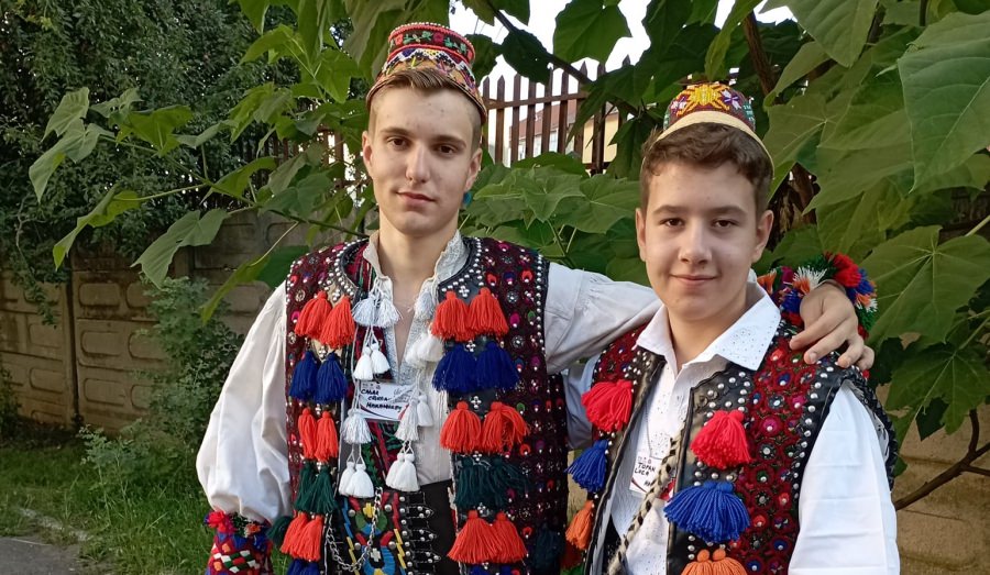Doi elevi maramureșeni au obținut premii la Olimpiada „Meșteșuguri Artistice Tradiționale”, aflată la a XXV-a ediție