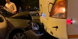 Accident nocturn în județ: În Baia Mare un șofer în vârstă de 59 ani din Suceava a lovit cu mașina un autobuz la miezul nopții!