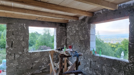 Acțiunea continuă în forță: Cazul din Maramureș al premianților la școală naște mobilizare fantastică în cadrul colectivității! Care este situația!