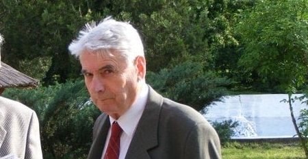 Profesorul Béres Iosif, cel mai titrat biolog maramureșean, împlinește 90 de ani