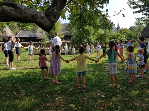 Pentru copii: Ateliere de vacanță la Muzeul Satului din Baia Mare