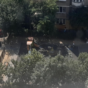 Victimă a codului roșu: În Baia Mare un bărbat în vârstă de 53 ani și-a găsit sfârșitul pe strada Gării. S-a încercat reuscitarea acestuia!