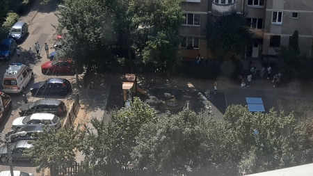 Victimă a codului roșu: În Baia Mare un bărbat în vârstă de 53 ani și-a găsit sfârșitul pe strada Gării. S-a încercat reuscitarea acestuia!