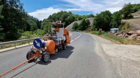 Anunț folositor de circulație: Acum în Maramureș se realizează pe șosele noi lucrări importante! Vor fi modernizări, asfaltări și marcări în județ!