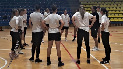 Handbal Feminin Liga Florilor: Minaur Baia Mare s-a reunit și a început pregătirea specială! Care este lotul dar și declarații ale coordonatorilor!