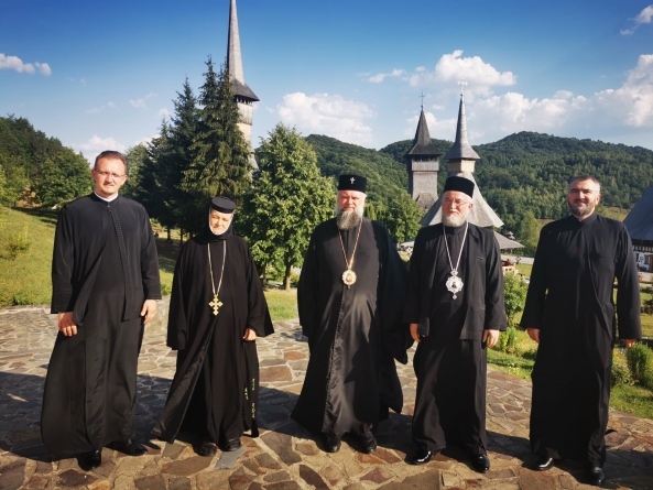 Mănăstirea Bârsana: PS Părinte Iustin, Episcopul Maramureșului și Sătmarului, în weekend, va liturghisi împreună cu Mitropolitul celor două Americi!