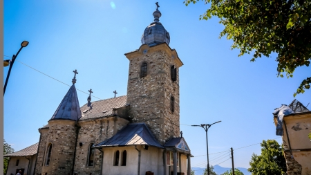 Slujba Paraclisului Maicii Domnului la Mănăstirea Bixad (FOTO)