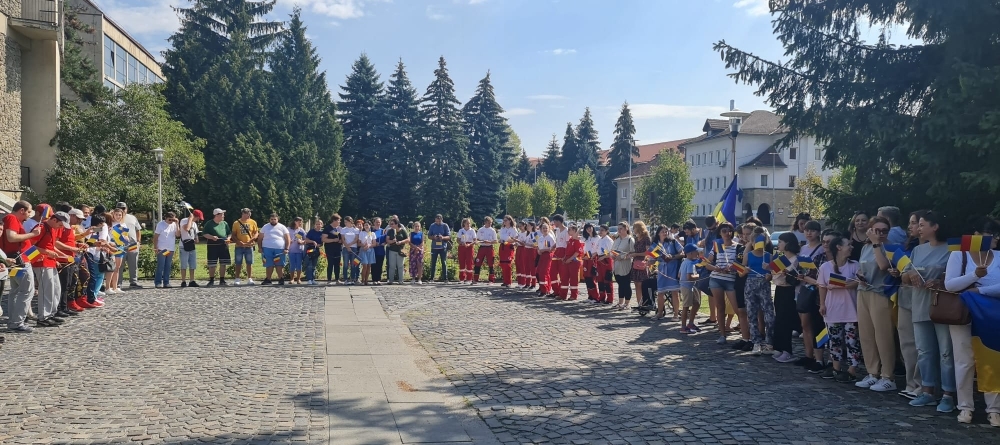 24 august: Ziua independenței Ucrainei a fost marcată și în Baia Mare printr-un lanț al solidarității