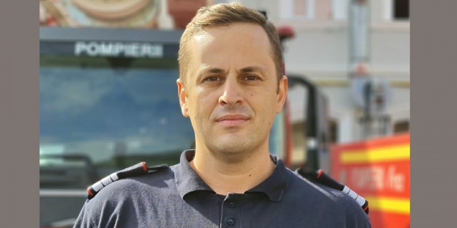 Omul potrivit la locul potrivit: Un bărbat intrat în stop cardio-respirator pe stradă a fost salvat de un pompier maramureșean