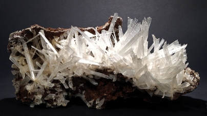 Gips, calcit din Mina Herja este exponatul săptămânii la Muzeul de Mineralogie Baia Mare