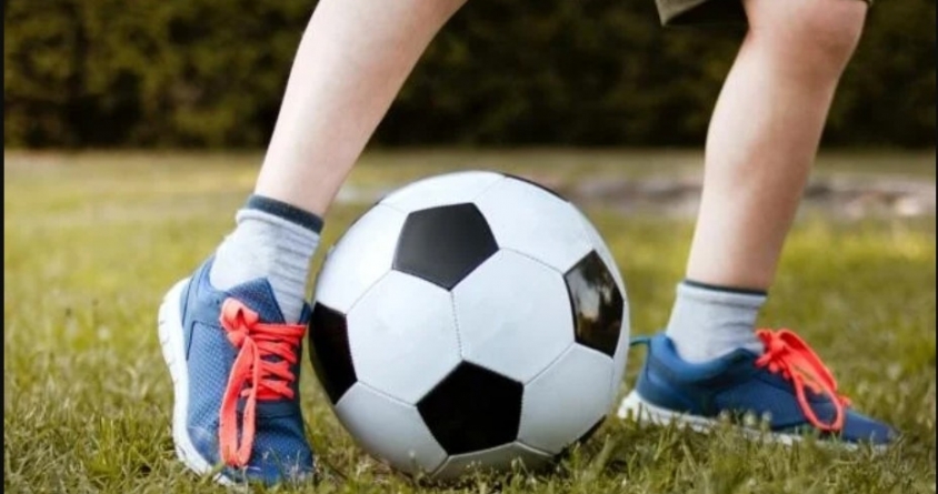 Fabrica de campioni ajunge în Groși