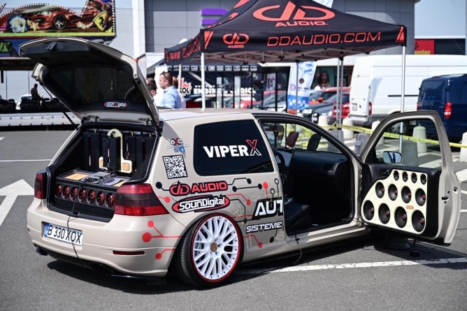 Un eveniment de marcă: Regal auto maramureșean în orașul Cavnic cu multe activități speciale! Car audio, expo tuning, între acțiunile din festival!