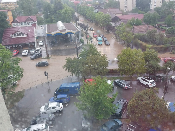 PLOAIE SEMNIFICATIVĂ DE VARĂ: Avem în Maramureș record meteorologic deosebit marcat la stația specială automată amplasată pe Planetariul Baia Mare!