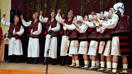 Ansamblul Folcloric „Mara”, la ceas aniversar