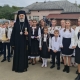 În această duminică: ÎPS Părinte Irineu a liturghisit în Băsești, localitatea natală