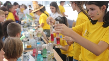 Romanian Science Festival revine în Maramureș; Care e programul evenimentului și ce pot învăța participanții