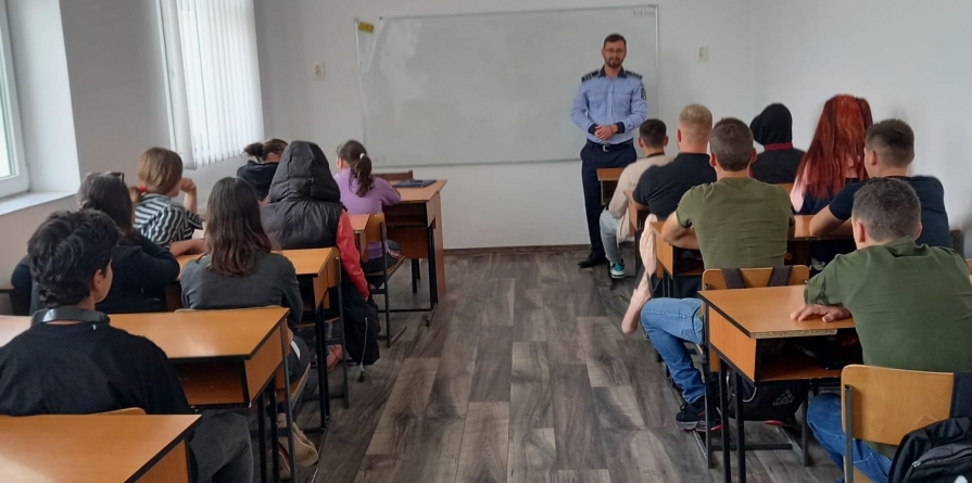 Poliția Română, acțiuni pentru siguranța copiilor la școală și acasă