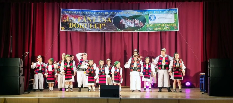 Merite care sunt recunoscute: Ansamblul Folcloric Mugurelul a reușit din nou o deosebită performanță! Grupul sighetean, locul 1, Șimleul Silvaniei!