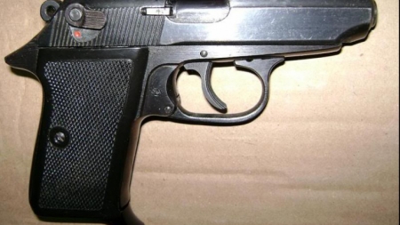 Cazul împușcăturilor din oraș: Acum tânărul maramureșean încă este în spital dar este bine! S-a găsit și pistolul uzitat! Armă de calibrul 7,65 mm!
