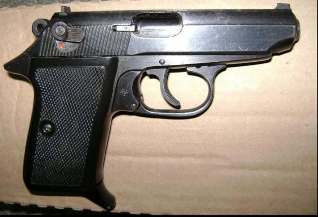 Cazul împușcăturilor din oraș: Acum tânărul maramureșean încă este în spital dar este bine! S-a găsit și pistolul uzitat! Armă de calibrul 7,65 mm!