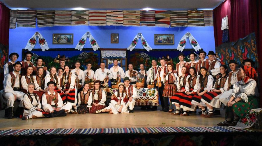 Ansamblul Folcloric „Cercănelul” din Borșa pleacă într-un turneu internațional