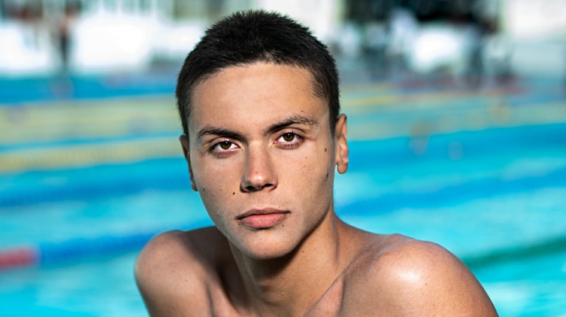 David Popovici a împlinit 18 ani! Mesajul primit de înotătorul care a uimit lumea în 2022!