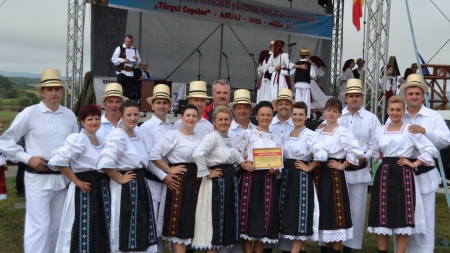 „Târgul Cepelor”: Regal folcloric în duminica festivalului