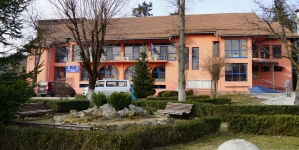 Iată aici lista toată: Avem acum echipa de inspectori școlari numiți în județul Maramureș, pentru anul școlar 2022-2023! Cei 27, numele, funcțiile!