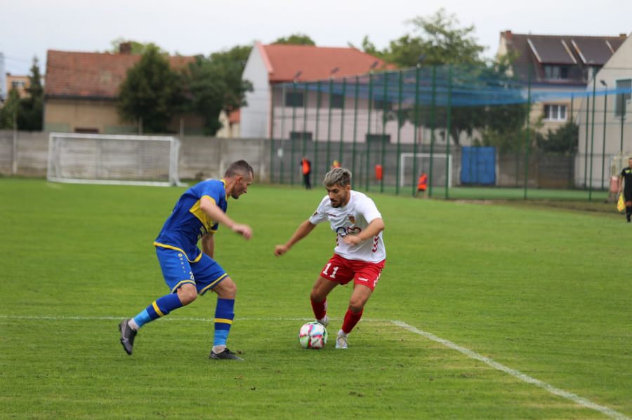 Fotbal Masculin Cupa României: Minaur Baia Mare a câștigat cu rivala și este calificată în turul patru! Au obținut victoria cu reușită in extremis!