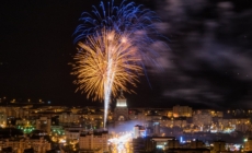 Sărbătoarea Castanelor 2026 prinde contur. Au început înscrierile pentru comercianți, iar programul aduce nume cunoscute pe cele două scene din Baia Mare