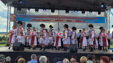 Târgul Cepelor din Asuaju de Sus: Distracție și bună voie multă la festivalul semnificativ al Țării Codrului care are tradiție de jumătate de veac!